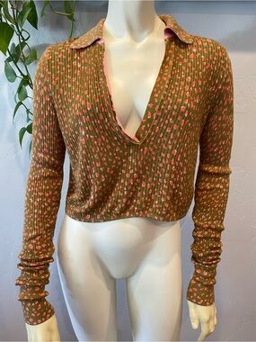 Free People Olive Green Ribbed knit Deep V cropped floral print Pullover S